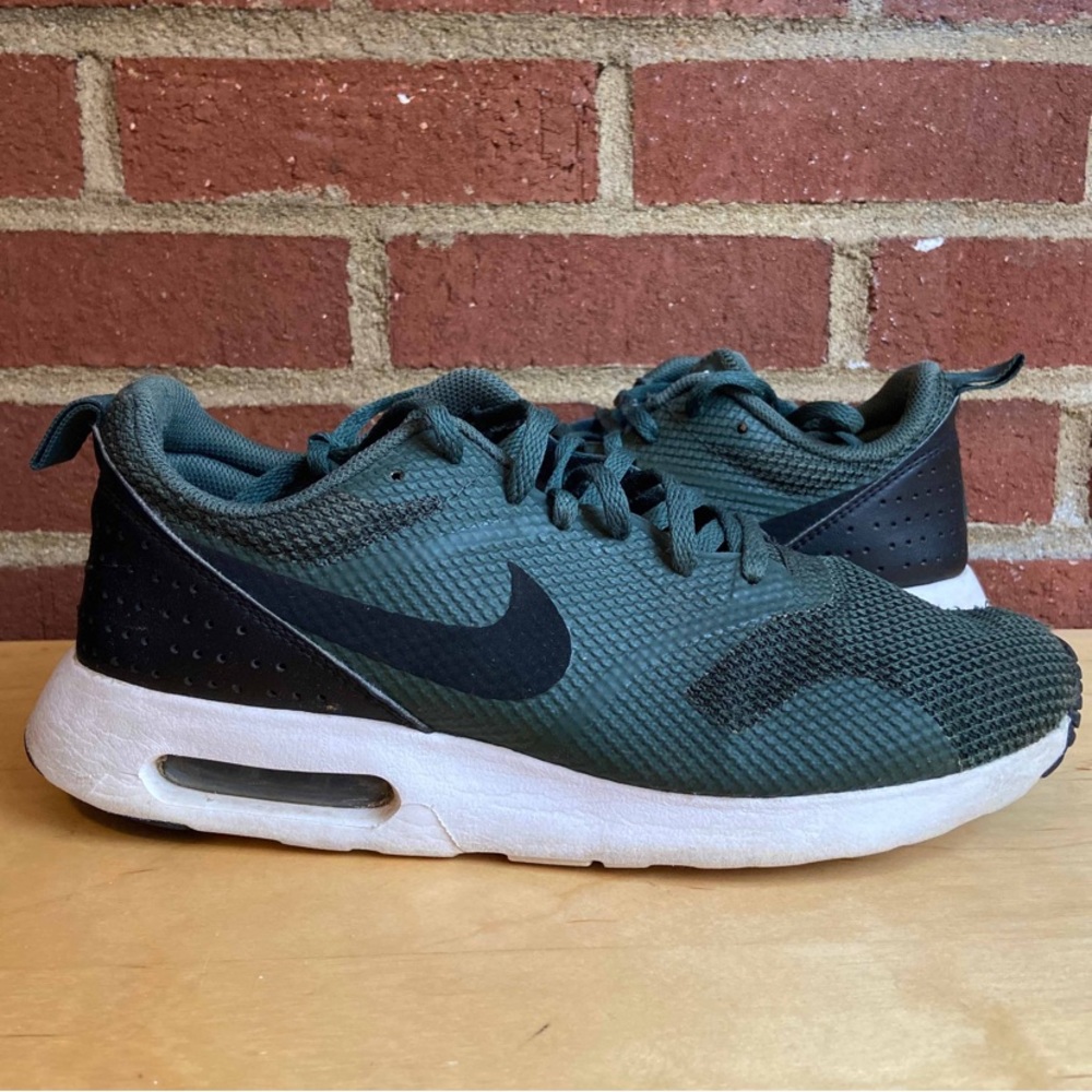 Nike Air Max Tavas